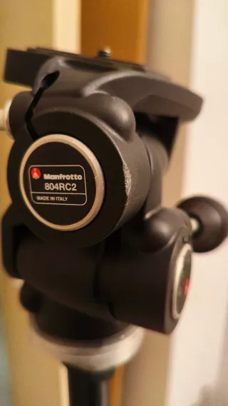 Trípode Manfrotto 190XB + Rótula 804RC2