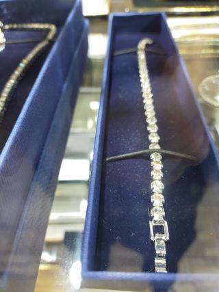 Conjunto Cadena y Pulsera Swarovski