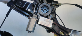 ELEVALUNAS DELANTERO DERECHO OPEL ASTRA K LIM. 5T