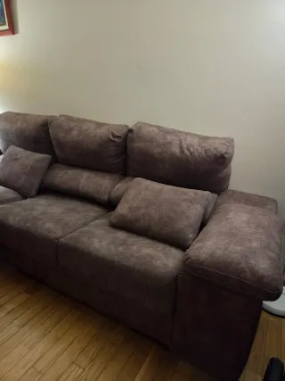 Sofá chaise longue 3 plazas marrón