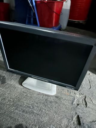 Monitor Packard Bell 19 pulgadas