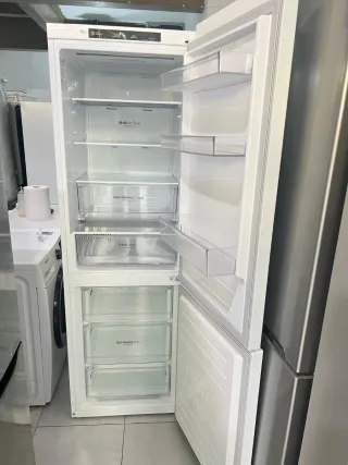 NEVERA COMBI L. G NO FROST ENERGÍA A++