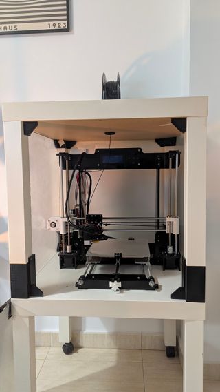 Impresora 3D Anet A8 Cerrada