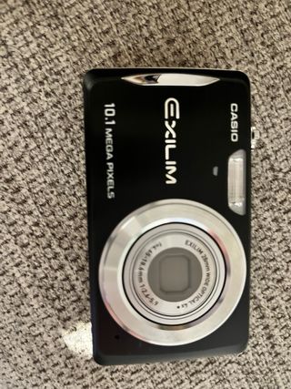 Cámara Casio EXILIM 10.1 MP
