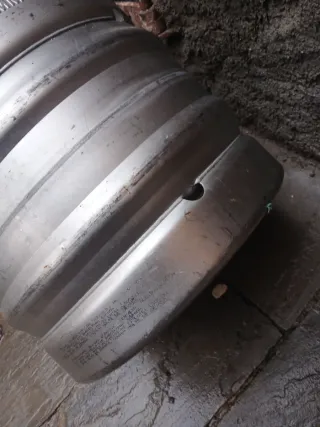Barril de Cerveza Metálico