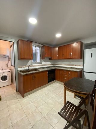 Piso en alquiler en Zona Piscinas en Burriana