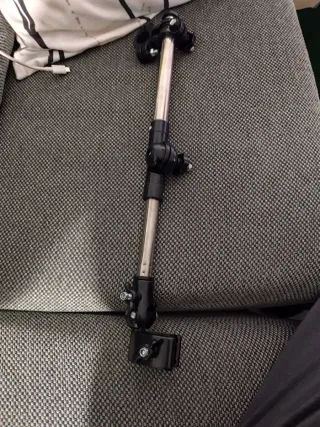 Brazo para sombrilla de bebé o silla de ruedas