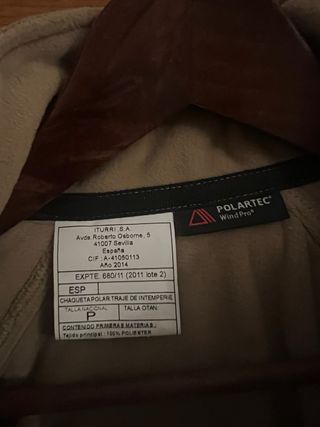 Chaqueta Gore-Tex árida nueva