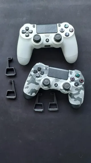 PS4 Bianca + 2 Controller + 3 Giochi