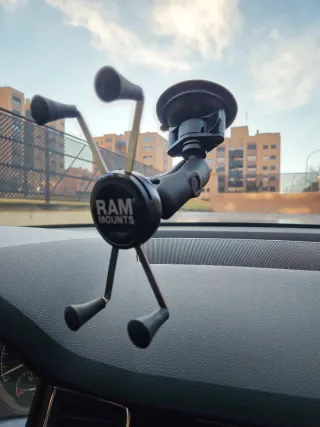 Soporte ram mount x grip celular