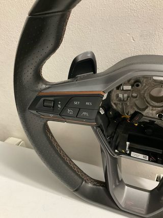 Volante con levas DSG Cupra y Seat