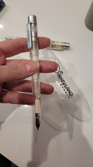 Pack Pluma y Bolígrafo Disney París Nunca usado