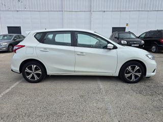 Nissan Pulsar 2015