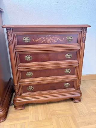 Mesita de noche de madera