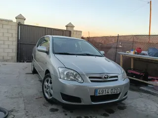 Toyota Corolla 2004