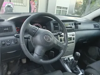 Toyota Corolla 2004