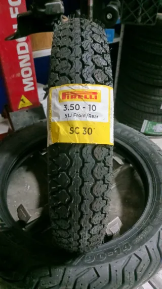 3.50 R10 51J PIRELLI SC 30™