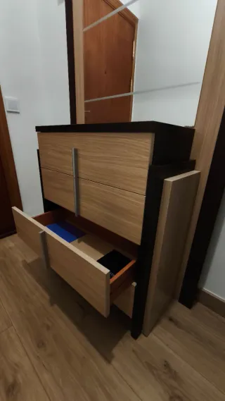 Mueble de entrada con espejo