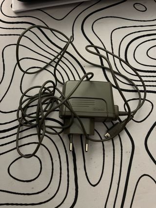 Nintendo DS Lite Plata con juegos,funda y cargador