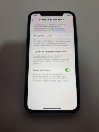 iPhone 11 Lila 128GB 82% Batería