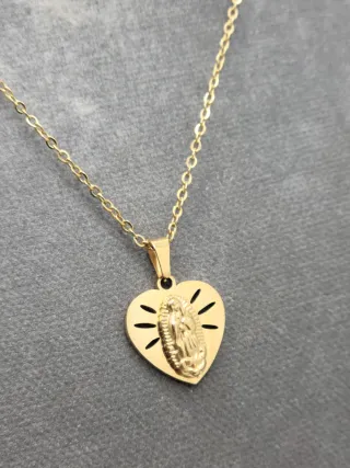 Collar Corazón Virgen María Acero Dorado