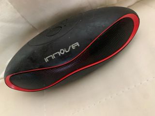 Altavoz Bluetooth Innova Negro/Rojo