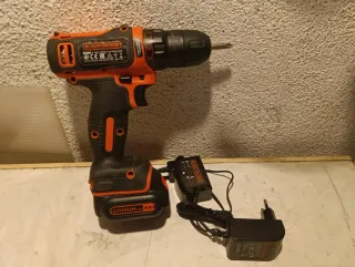 Taladro Black+Decker 10.8V a batería