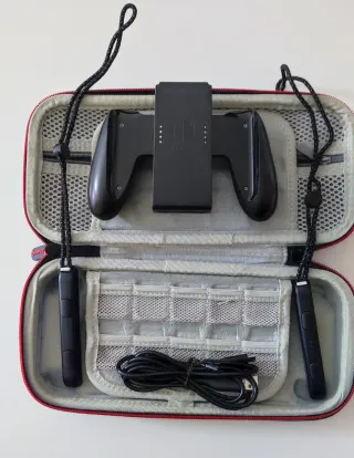 Nintendo Switch OLED Bianca