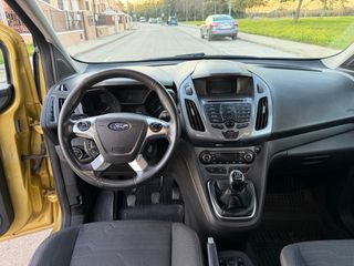 Ford Tourneo Connect 2015