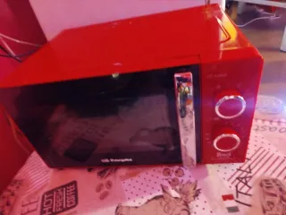 Microondas Rojo