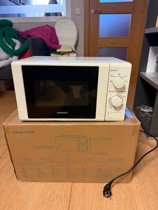 Microondas ANSONIC
