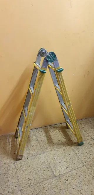 ESCALERA 16 PELDAÑOS