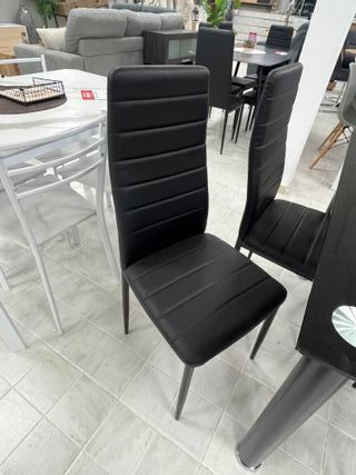 OFERTON DE MESA CON SILLAS