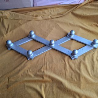Perchero extensible plata