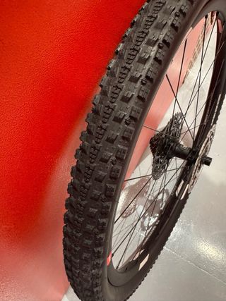 Ruedas 3T 27.5 con cubiertas Maxxis