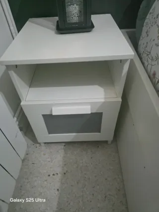Comodini IKEA Brimnes 2 unità a 25 ciascuno