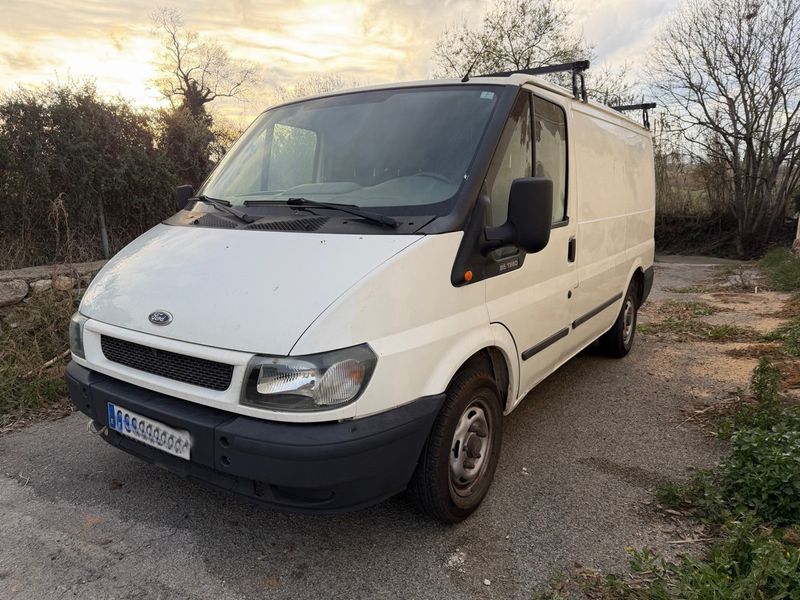 Ford Transit 2004 - foto 1