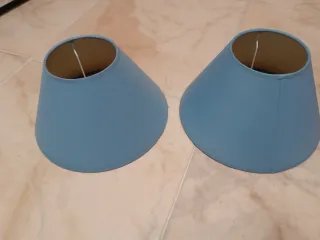 2 tulipas de lámpara pequeñas celestes