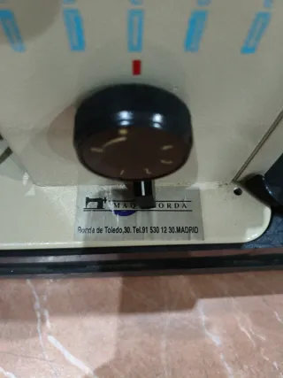 Máquina de coser Royal