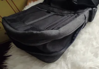 Maletín portadocumentos DinA3 beige y negro