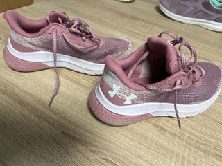 Zapatillas Under Armour Talla 36 Rosa/Blanco