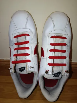 Nike Cortez Blancas y Rojas