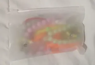 Pack 15 pulseras y 2 anillos caseros