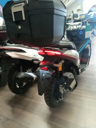 Next 125 Crossover Adventure desde 49€/mes