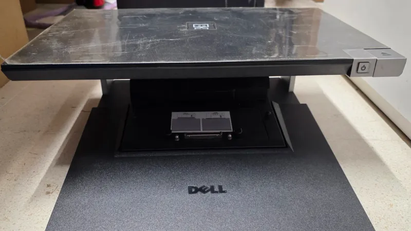Base monitor + Dock Station Dell PR03X