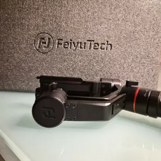 Gimbal FeiyuTech AK2000. -Nuevo a estrenar ​