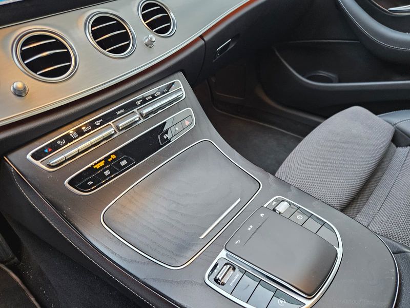Mercedes-Benz Clase E 2023, foto 10