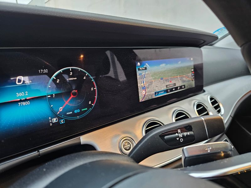 Mercedes-Benz Clase E 2023, foto 11