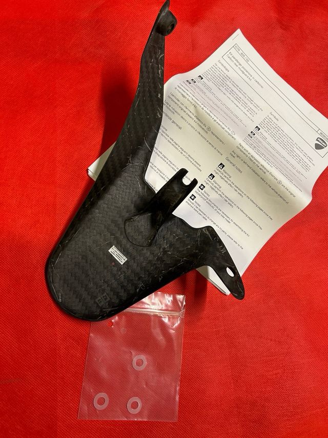 NEW Ducati CARBONO Supersport 950 / Monster 1200