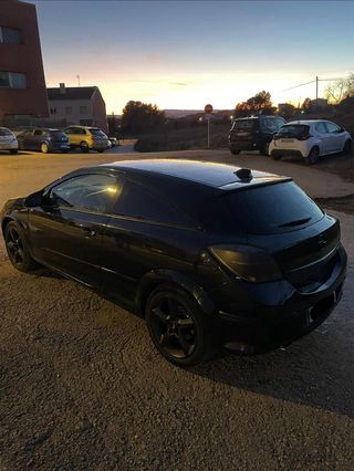OPEL ASTRA H GTC